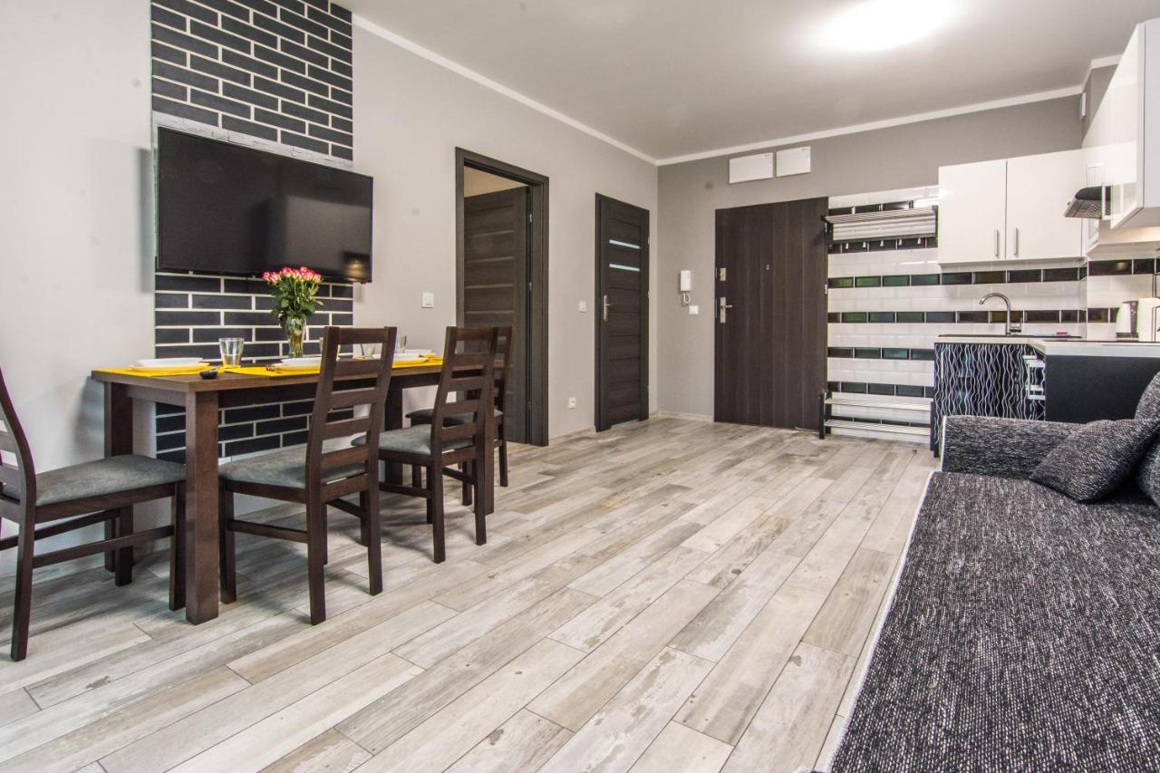 Apartamenty Izerskie - Ul. Sienkiewicza 9 Swieradow-Zdroj Luaran gambar