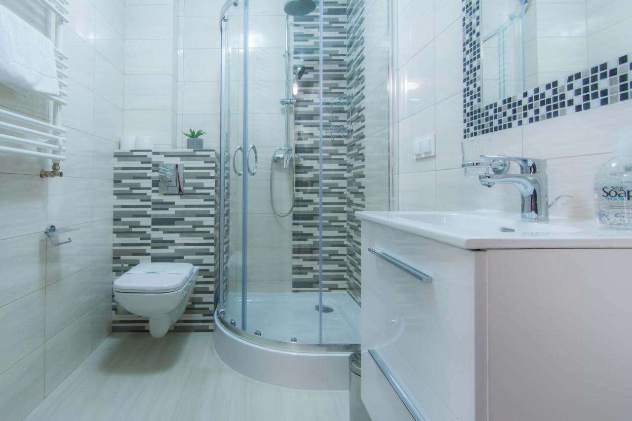 Apartamenty Izerskie - Ul. Sienkiewicza 9 Swieradow-Zdroj Luaran gambar